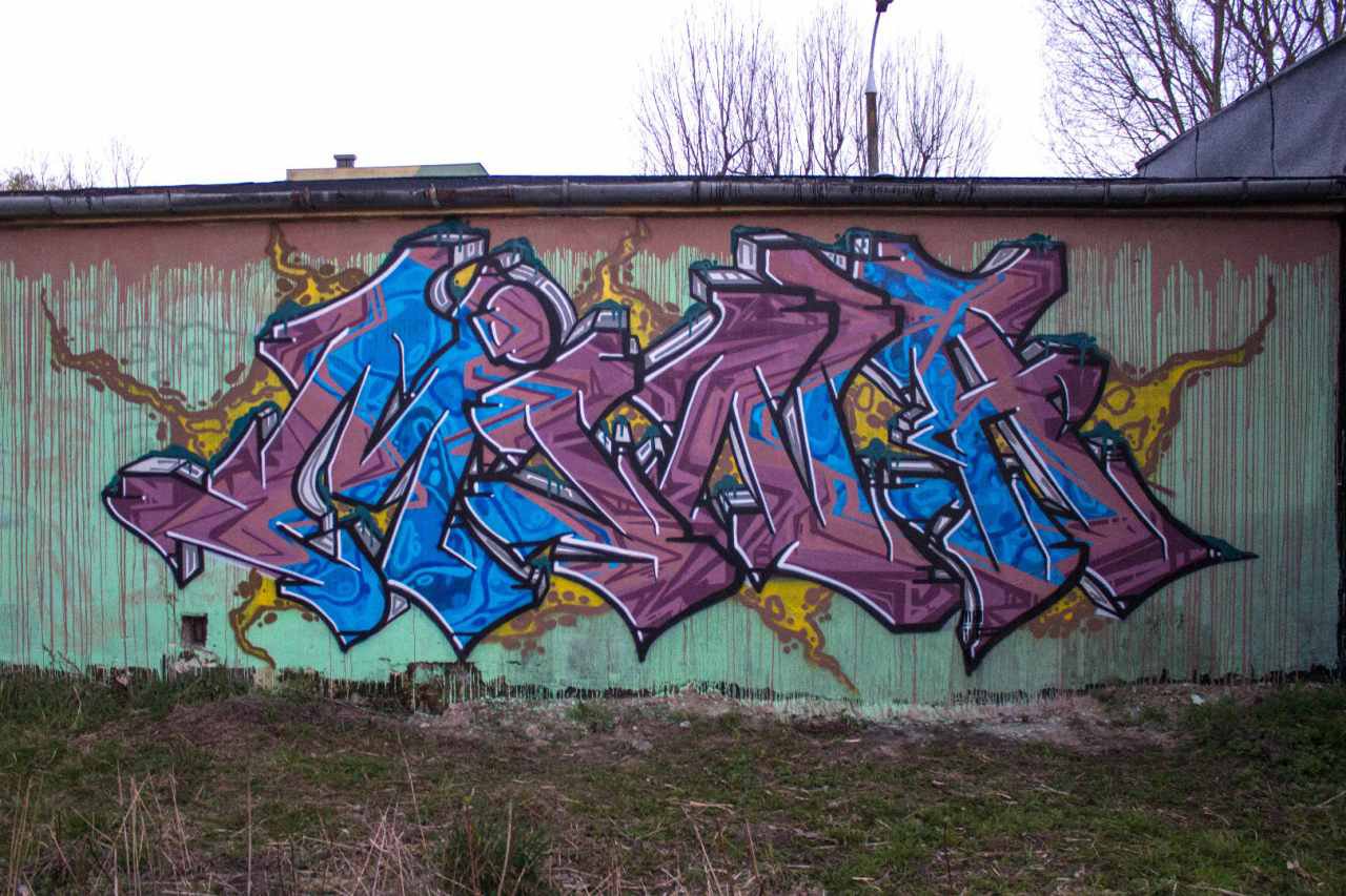 Graffiti Wall - Photo by AGR - AGR (2014)