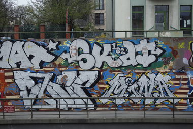 Graffiti Wall in Warsaw - Photo by AGR - blef, mina, agr (2014)
