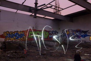 Graffiti Wall - Photo by AGR - mina, neos, sfers