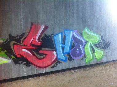 Graffiti Bombing - Photo by AGRgdz