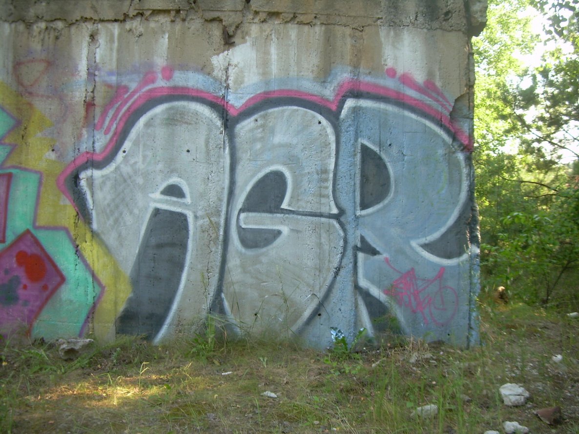Graffiti Wall - Photo by AGRgdz - AGR (2014)