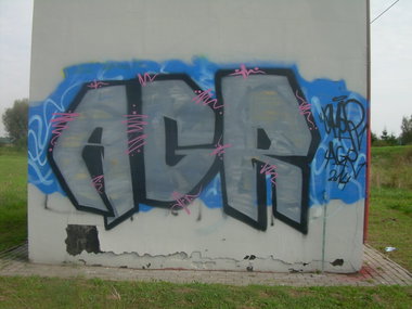 Graffiti Bombing in Krynica Morska - Photo by AGRgdz - AGR (2014)