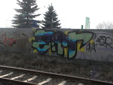 Graffiti Bombing - Photo by AGRgdz
