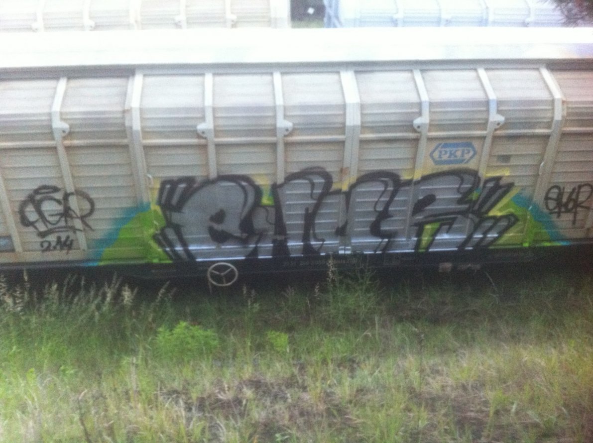 Graffiti Train - Photo by AGRgdz