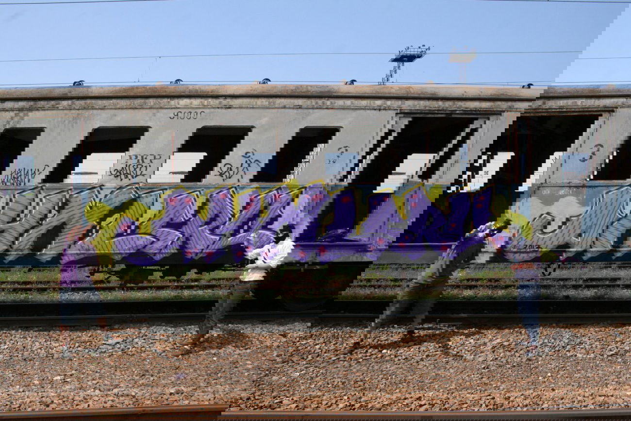 Graffiti Train in Warsaw - Photo by AHNL - ahnl, alix, dra? (2013)