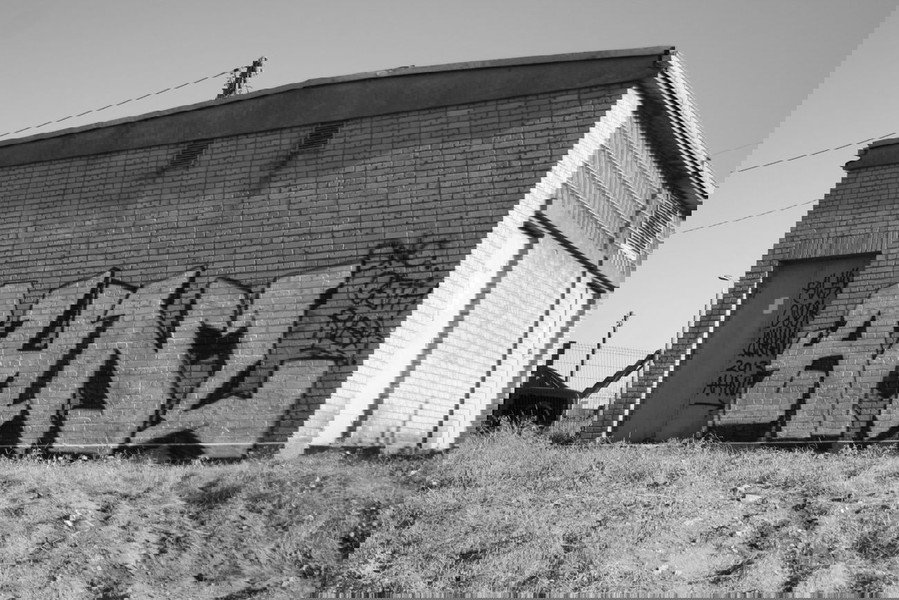 Graffiti Bombing in Warsaw - Photo by AHNL - ahnl, zps, dra? (2013)