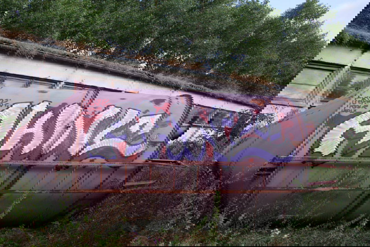 Graffiti Bombing in Poland - Photo by AHNL - ahnl (2013)