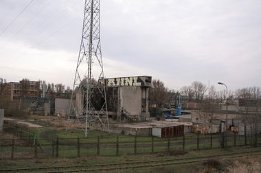 Graffiti Artwork in Warsaw - Photo by AHNL - ahnl (2013)