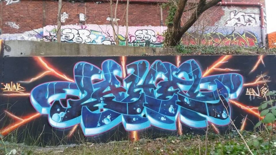 Graffiti Wall - Photo by AHNONE