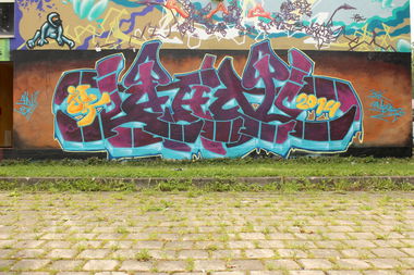 Graffiti Wall - Photo by AHNONE