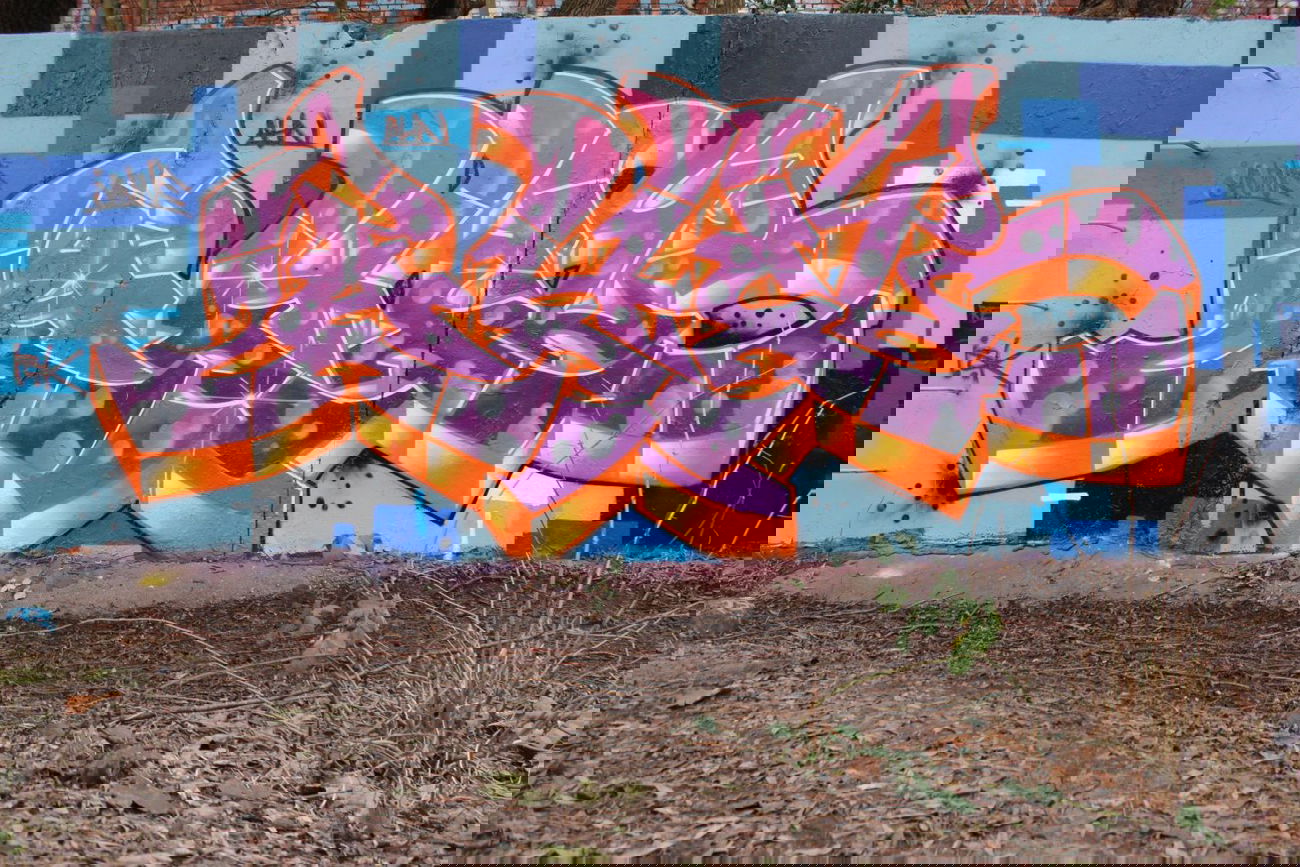 Graffiti Wall - Photo by AHNONE