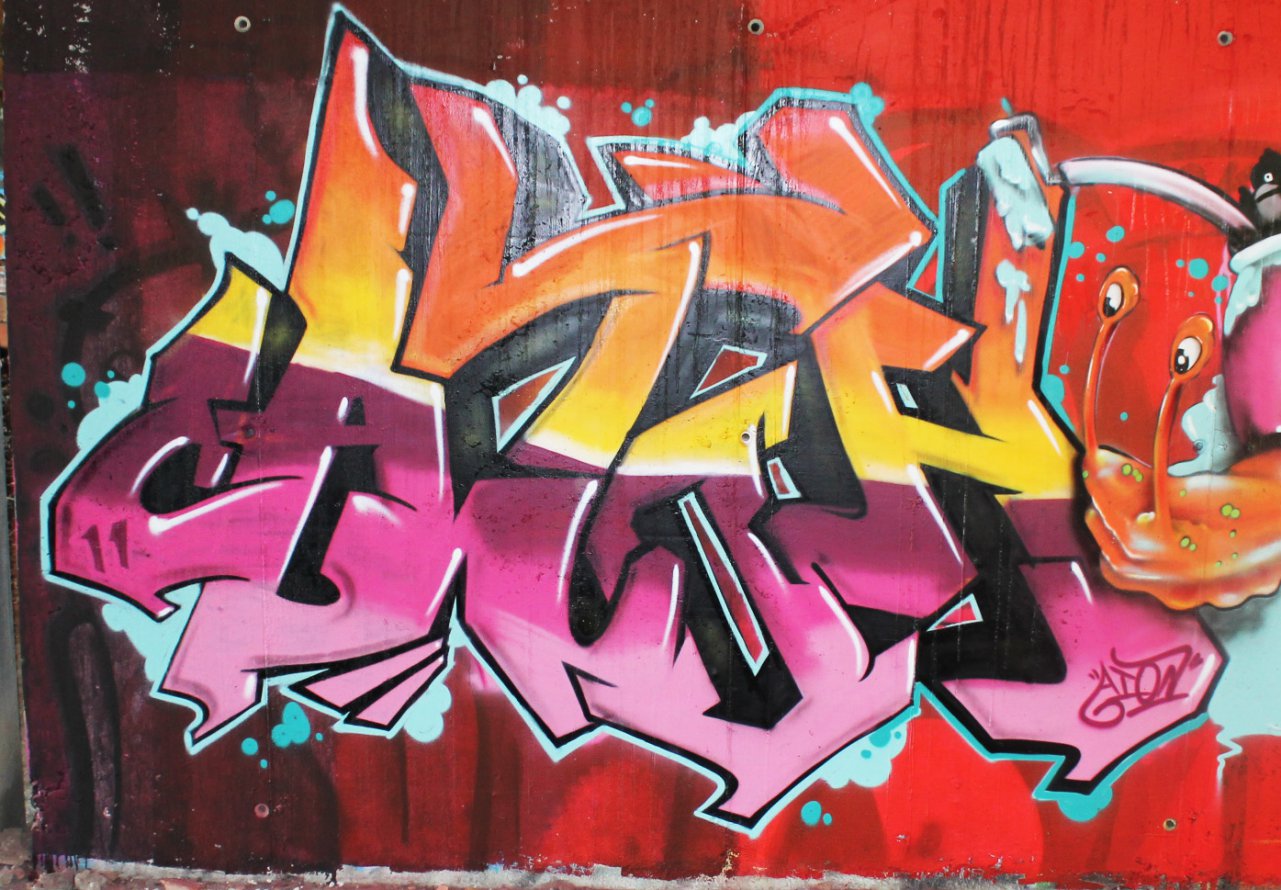 Graffiti Wall - Photo by AION (2011)
