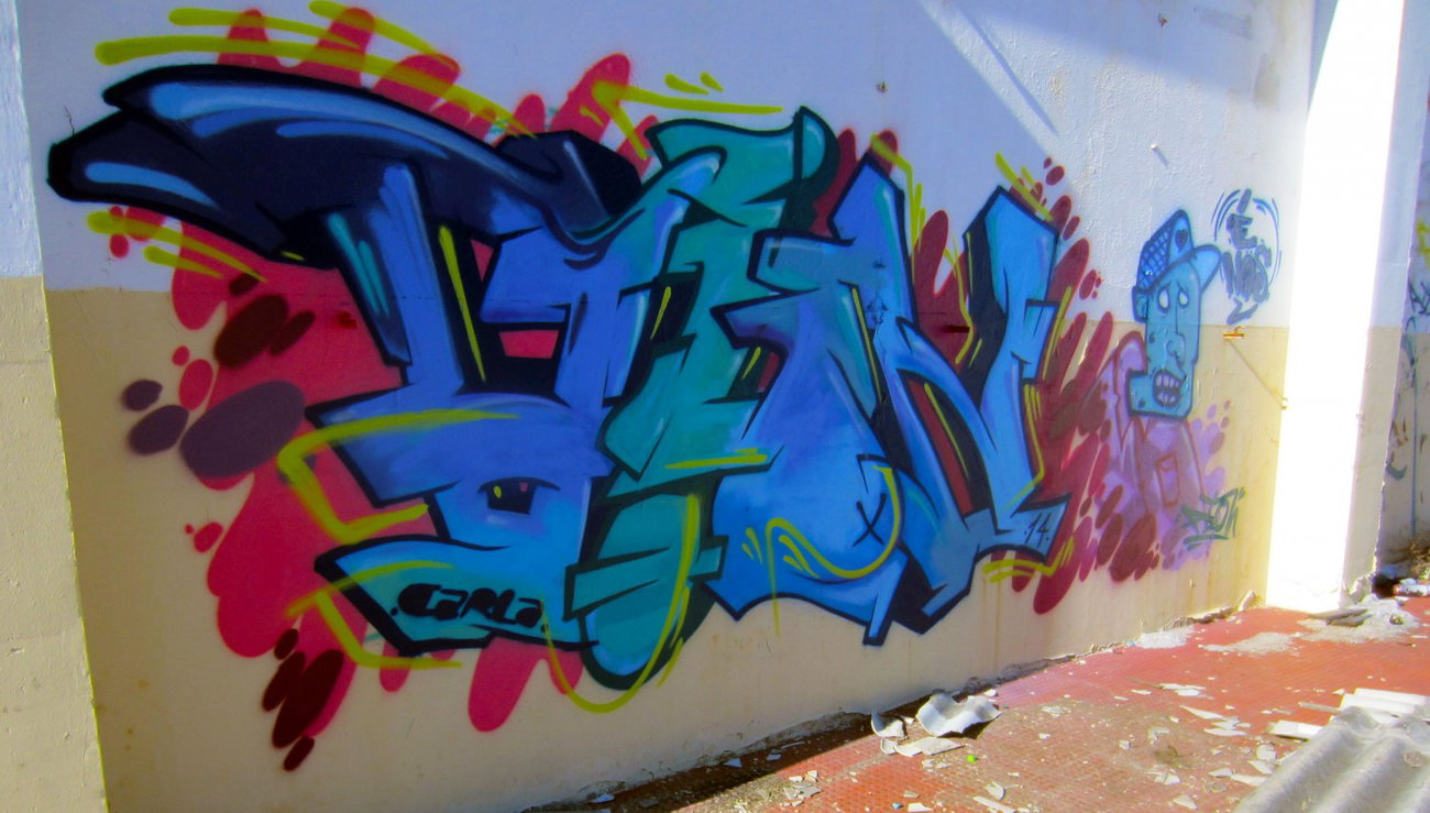 Graffiti Wall - Photo by AION (2014)