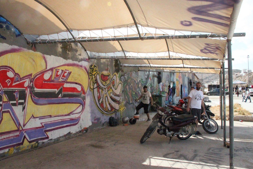 Graffiti Wall - Photo by AITH - AITH.MOS.ATHENS. (2013)