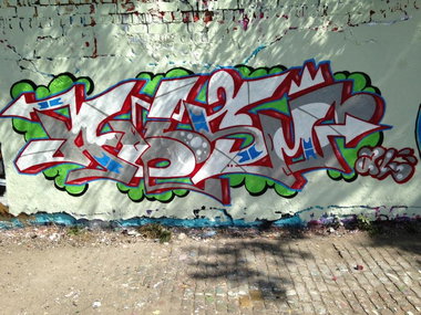 Graffiti Wall - Photo by ALISM - ALISM (2013)