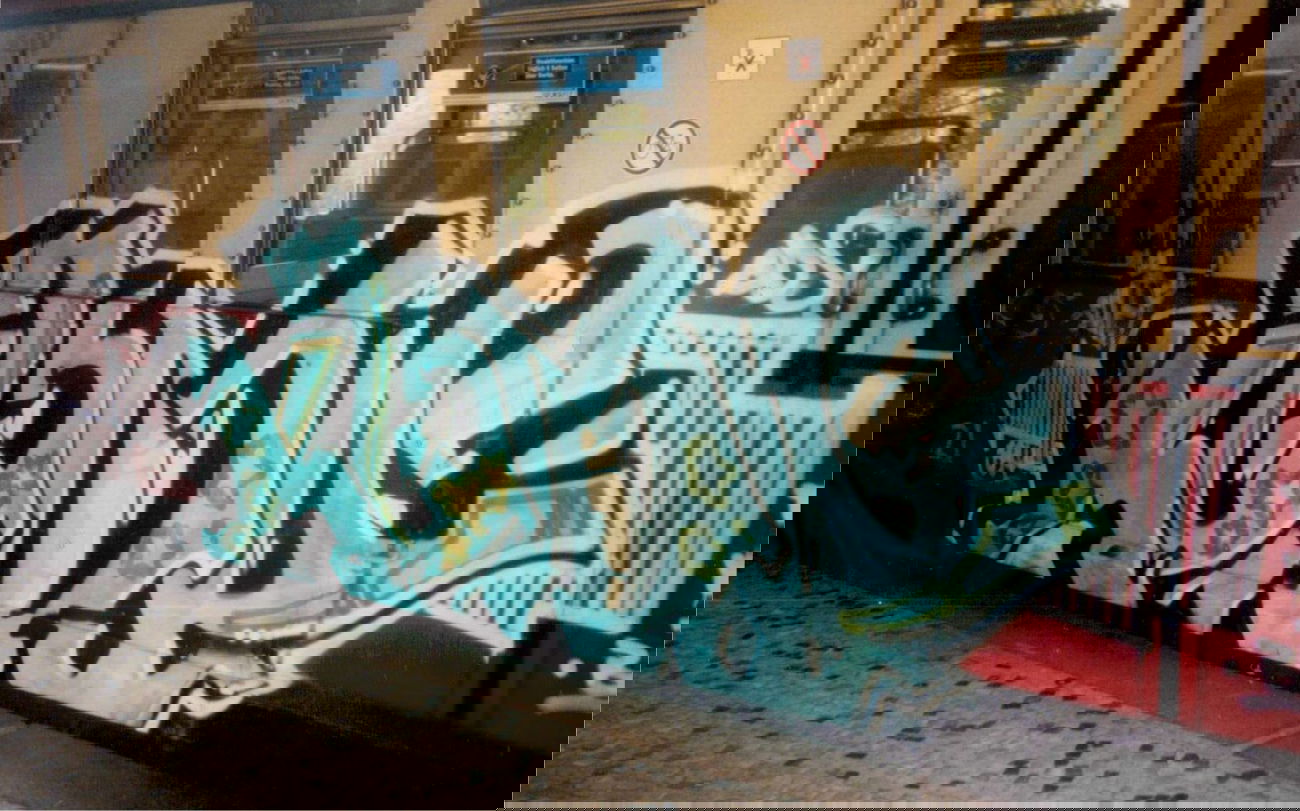 Graffiti Train - Photo by ALLESdrehtSICH - KONE, _, ADS (1994)