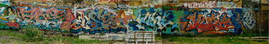 Graffiti Wall - Photo by ALLESdrehtSICH - FACE, DES, KONE