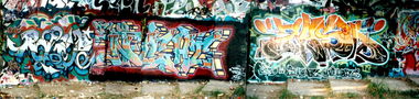 Graffiti Wall - Photo by ALLESdrehtSICH - RAVE, NIGHT, ZASD (1996)
