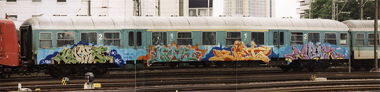 Graffiti Train - Photo by ALLESdrehtSICH - KOAST, LENS, JET (1998)