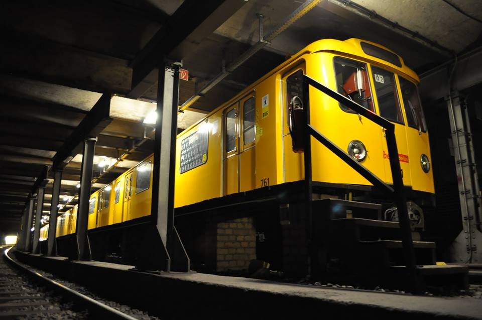 Graffiti Artwork - Photo by ALLorNOTHING - berlin, metro, u