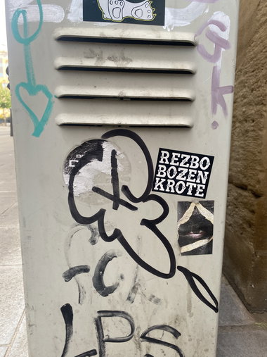 Graffiti Wall in Luxembourg - Photo by ALY1SZA