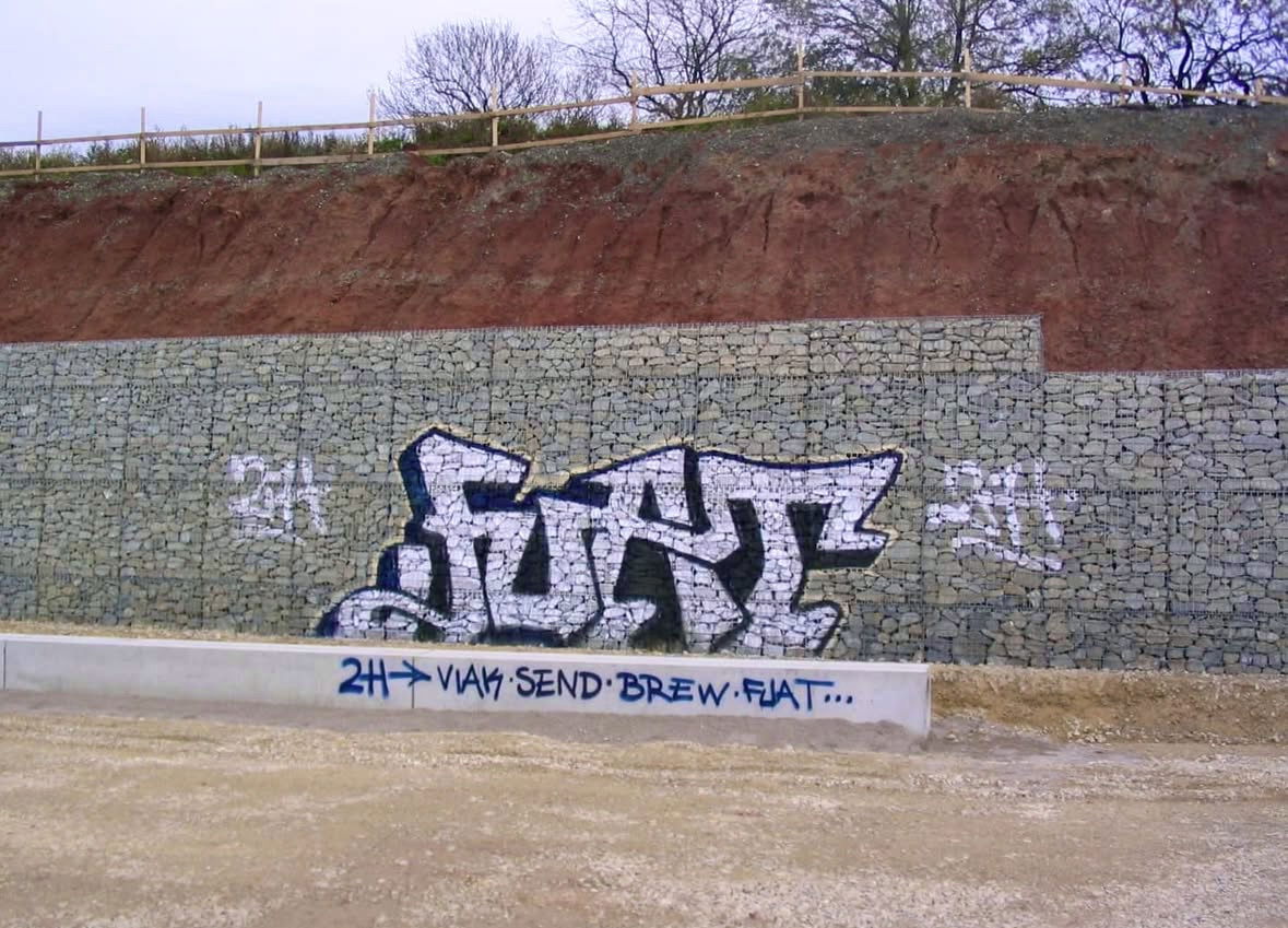 Graffiti Wall in Bayreuth - Photo by AMIDNIGHT - Bayreuth, fuat, 2h