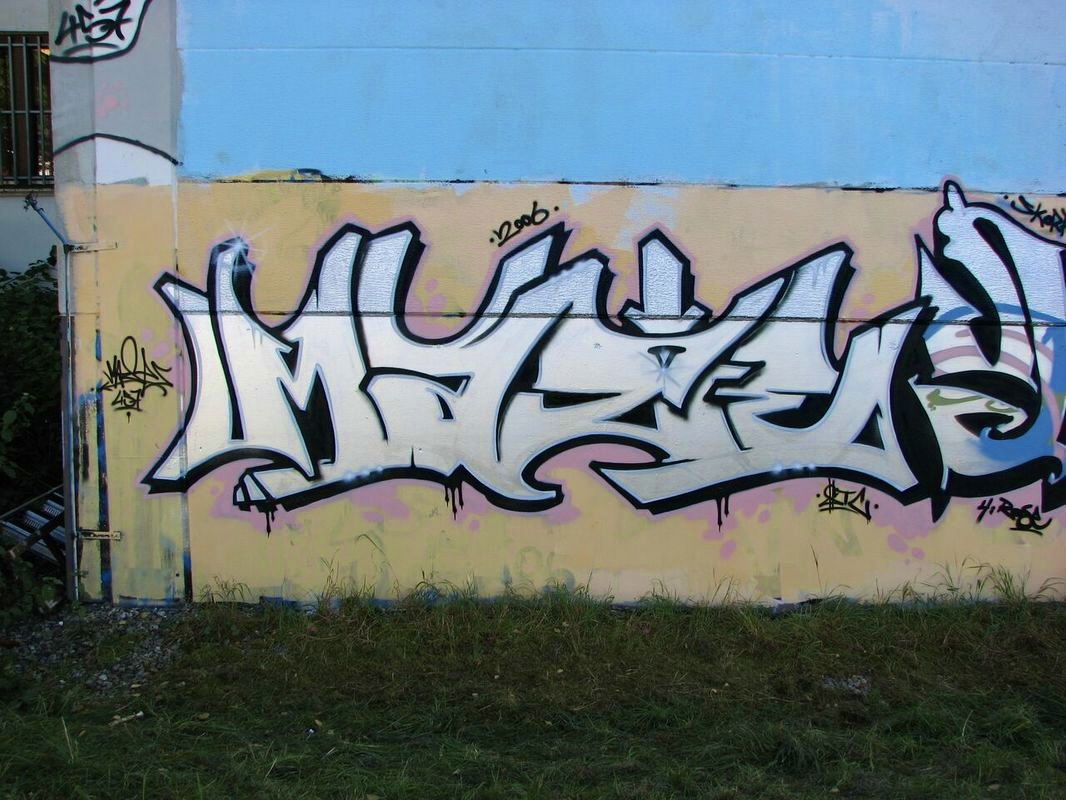 Graffiti Wall in Bayreuth - Photo by AMIDNIGHT - Bayreuth, Mase, 457