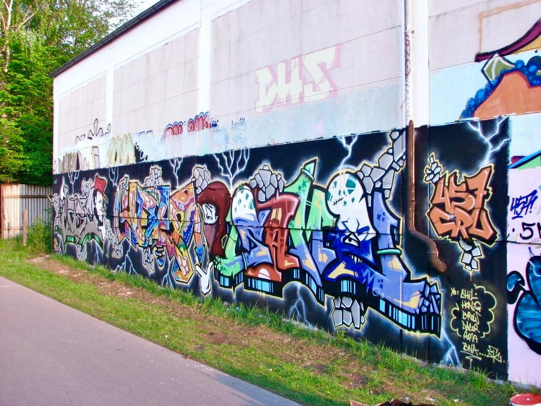 Graffiti Wall in Bayreuth - Photo by AMIDNIGHT - Bayreuth, Mase, Held