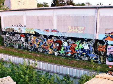 Graffiti Wall in Bayreuth - Photo by AMIDNIGHT - Bayreuth, Mase, Held