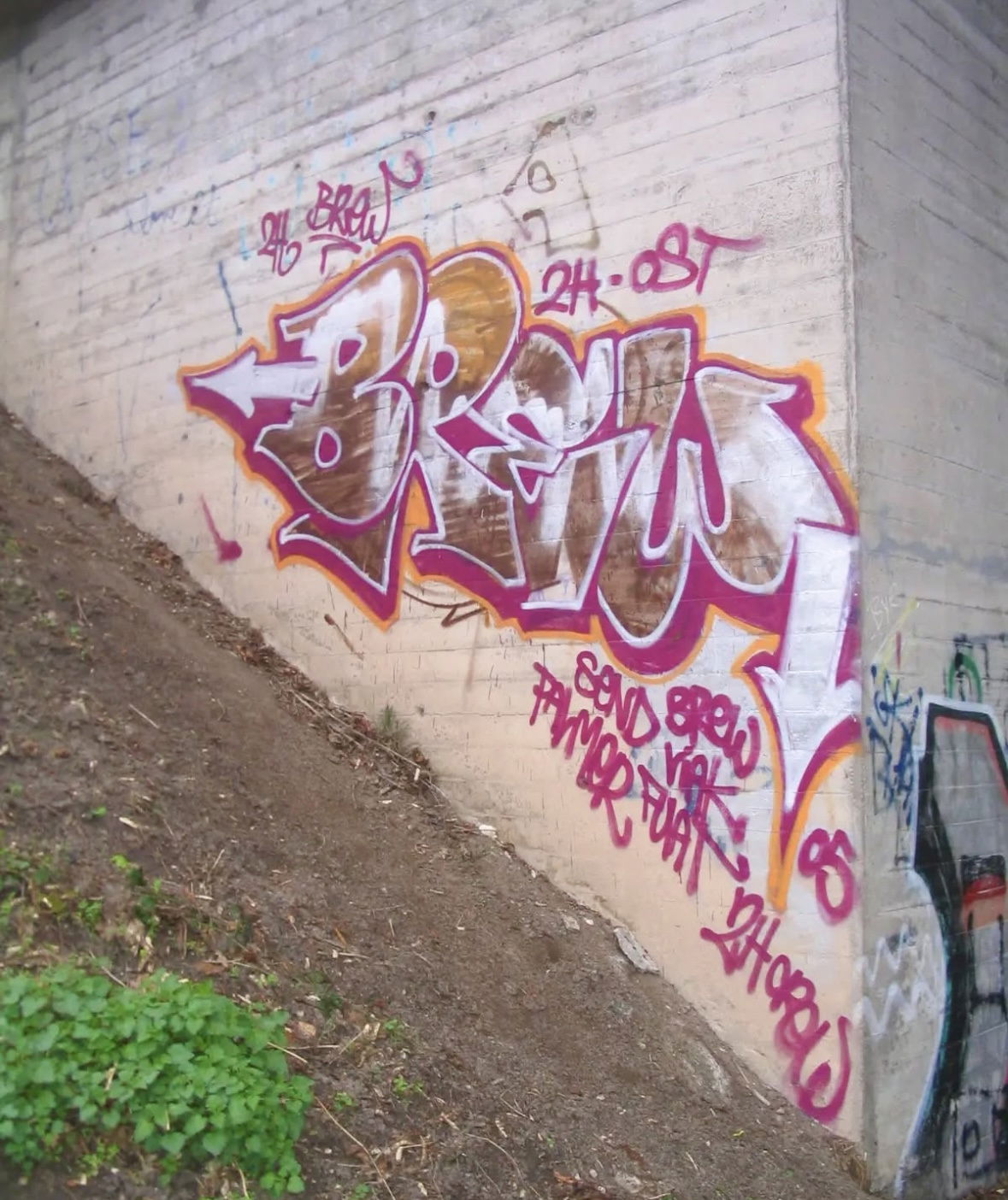 Graffiti Wall in Bayreuth - Photo by AMIDNIGHT - Bayreuth, brew, 2h