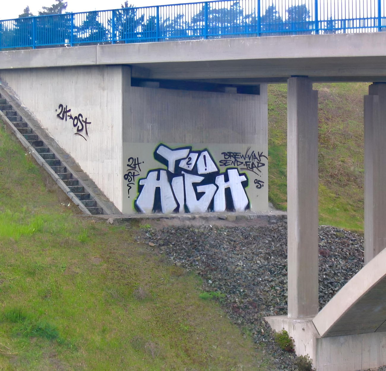 Graffiti Wall in Bayreuth - Photo by AMIDNIGHT - Bayreuth, 2H, OST