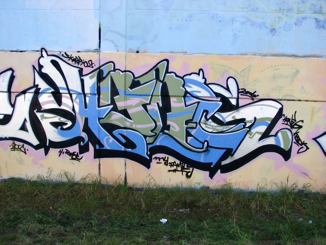 Graffiti Wall in Bayreuth - Photo by AMIDNIGHT - Bayreuth, Honig