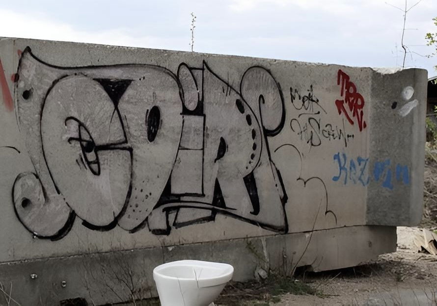 Graffiti Wall in Bayreuth - Photo by AMIDNIGHT - hls, coir, Bayreuth