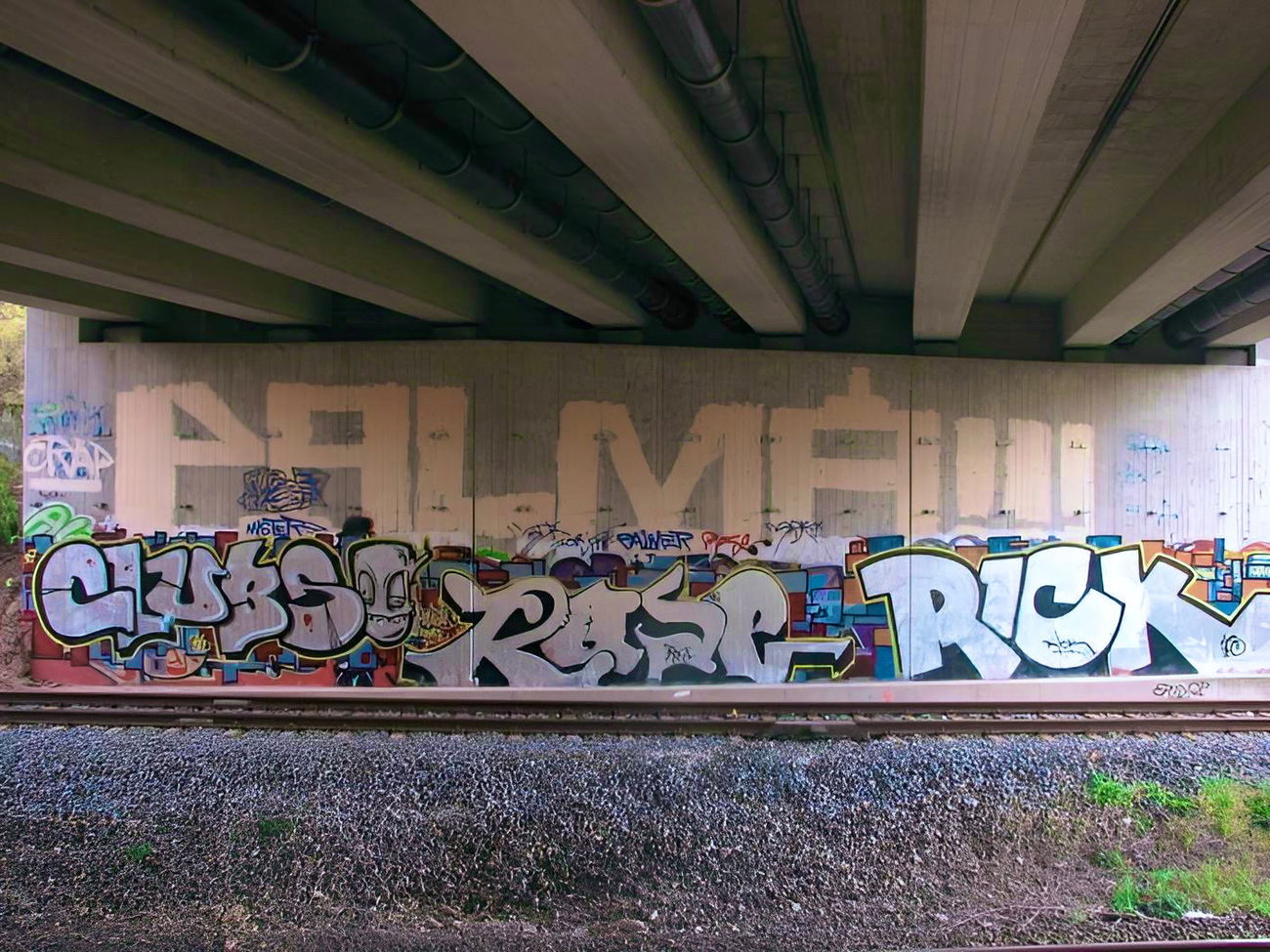 Graffiti Wall in Bayreuth - Photo by AMIDNIGHT - CLUBS, HLS, RICK