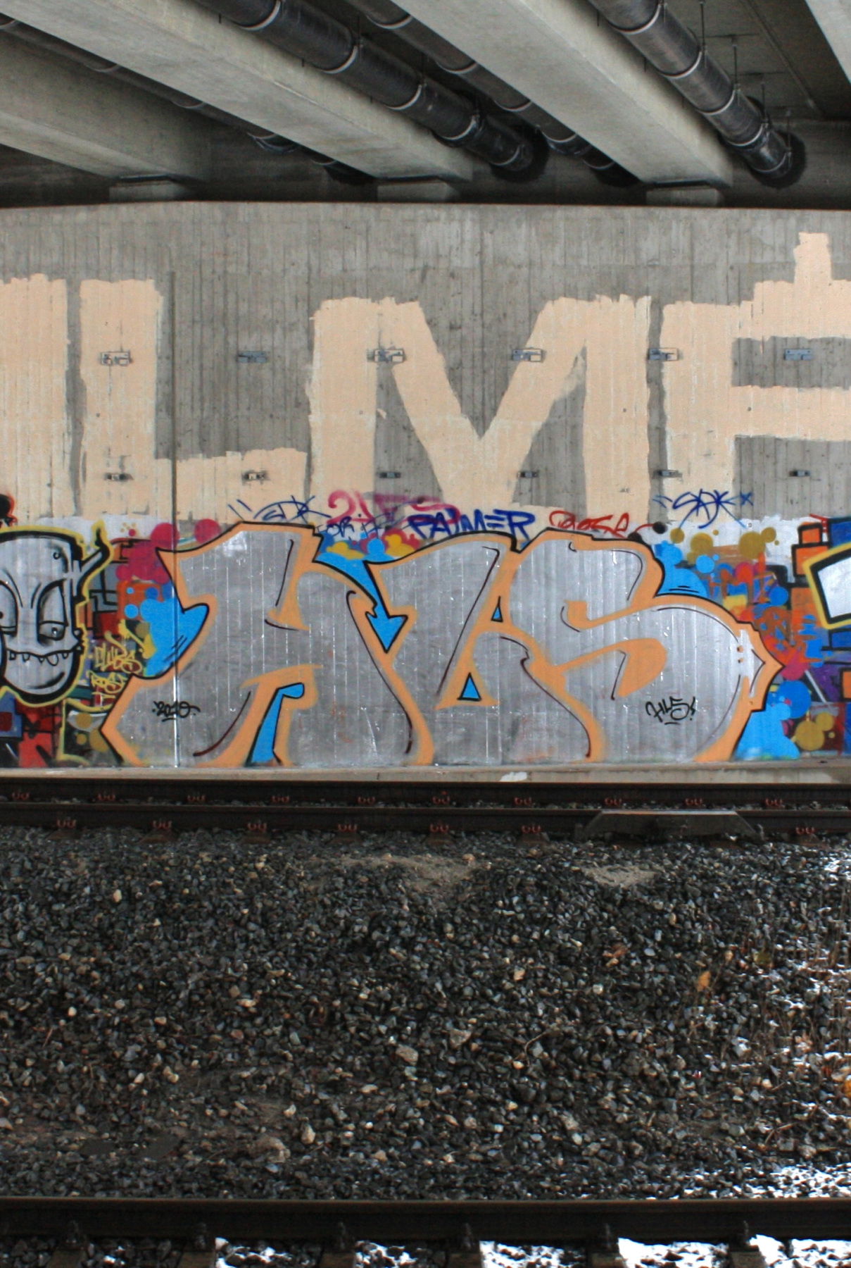 Graffiti Wall in Bayreuth - Photo by AMIDNIGHT - CLUBS, HLS, RICK