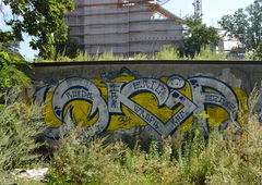 Graffiti Wall - Photo by AMIDNIGHT - Skip19, HLS