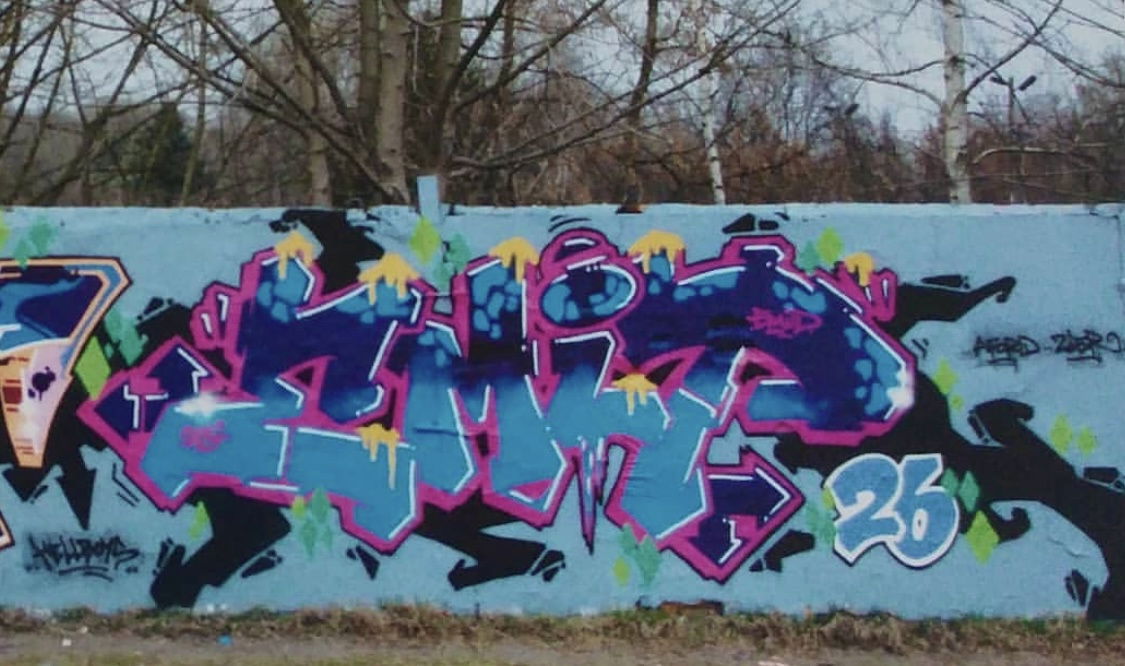 Graffiti Wall in Bayreuth - Photo by AMIDNIGHT - Bayreuth, emit, hls