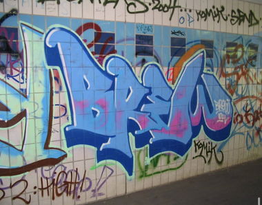 Graffiti Wall in Bayreuth - Photo by AMIDNIGHT - Bayreuth, brew, 2h