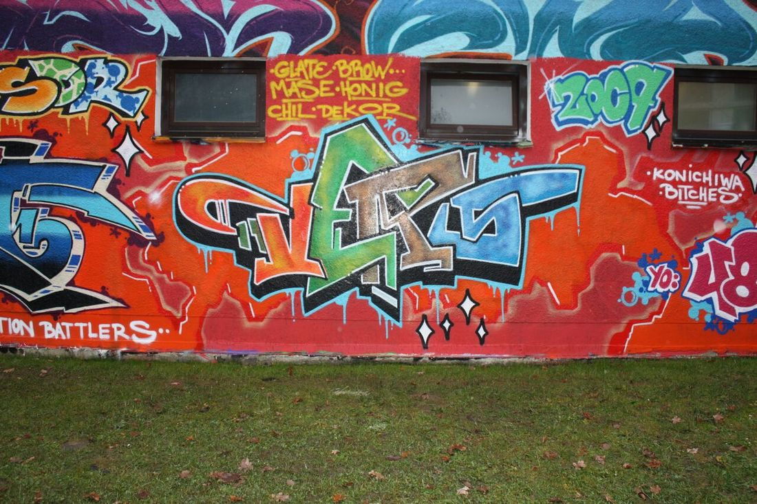 Graffiti Wall in Bayreuth - Photo by AMIDNIGHT - 457, TCR, STC