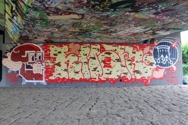 Graffiti Wall in Dresden - Photo by ARTHOOLIGAN - URBAN, SYNDROMES, 15