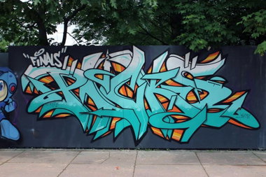 Graffiti Wall in Dresden - Photo by ARTHOOLIGAN - URBAN, SYNDROMES, 15 (2013)