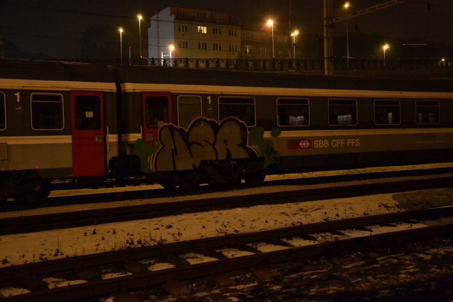 Graffiti Train in Praque - Photo by ARTHOOLIGAN (2012)