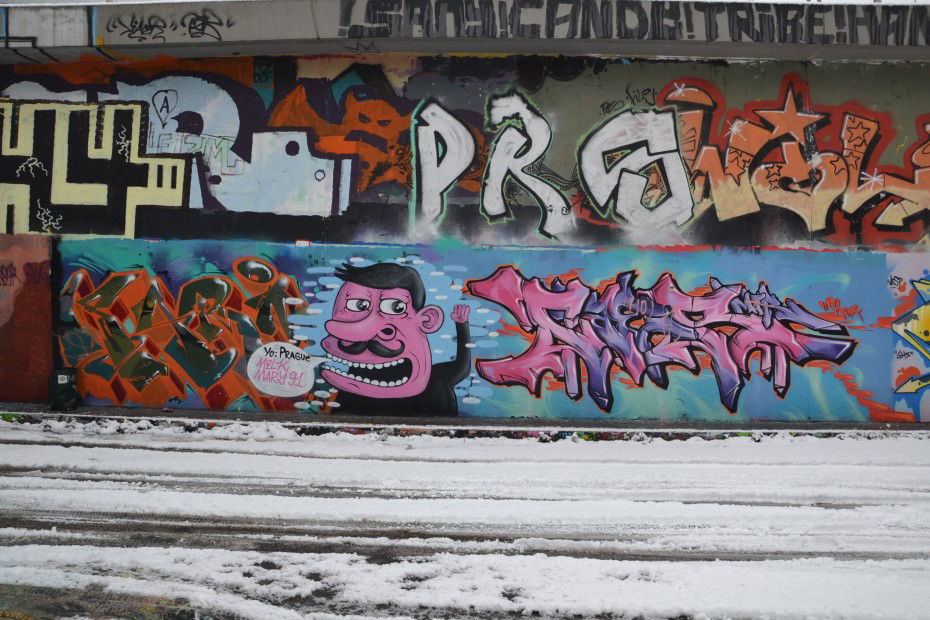 Graffiti Wall in Praque - Photo by ARTHOOLIGAN (2013)