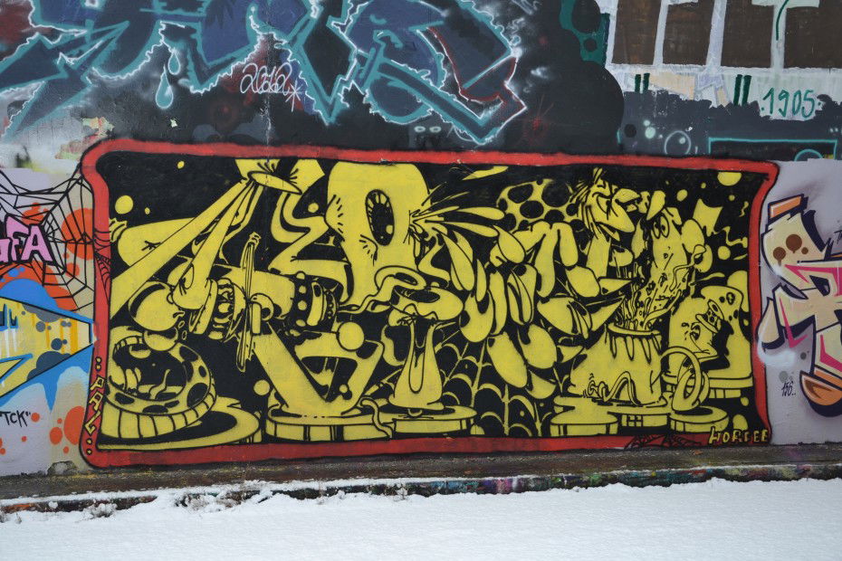 Graffiti Wall in Praque - Photo by ARTHOOLIGAN (2013)