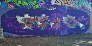 Graffiti Wall in Dresden - Photo by ARTHOOLIGAN (2013)