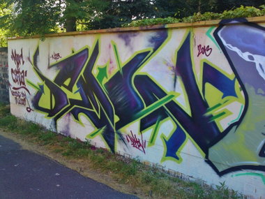 Graffiti Wall in Dresden - Photo by ARTHOOLIGAN - URBAN, SYNDROMES, 15 (2013)