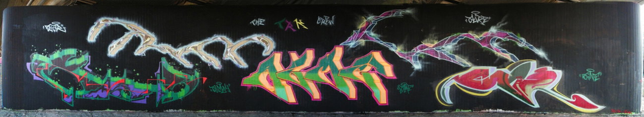 Graffiti Wall in Dresden - Photo by ARTHOOLIGAN - ZOMBY, SUZR, AZME (2013)