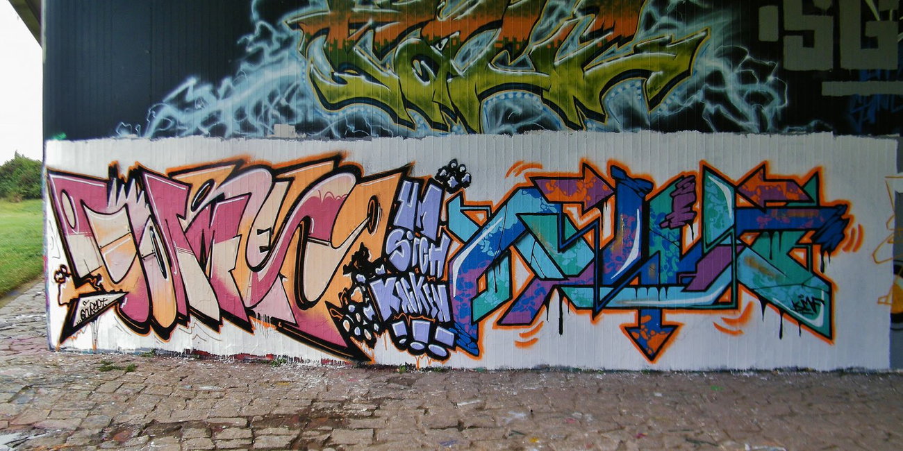 Graffiti Wall in Dresden - Photo by ARTHOOLIGAN (2013)
