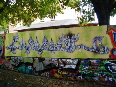 Graffiti Wall in Dresden - Photo by ARTHOOLIGAN (2013)