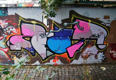 Graffiti Wall in Dresden - Photo by ARTHOOLIGAN - MNZ, CFF (2013)